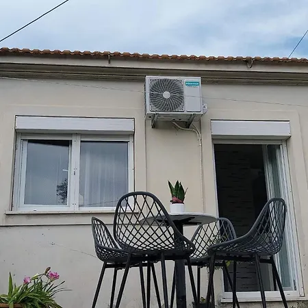 Βίλα Apervill Luxury House Απεργάτικα